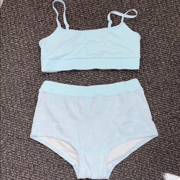 Colsie Light Blue Bra and Brief Set - Picture 3 of 5